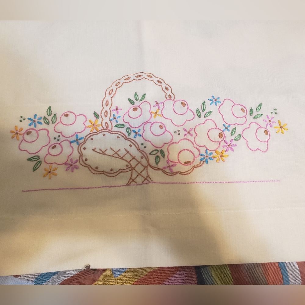 Handstitched Pillowcase Set Basket